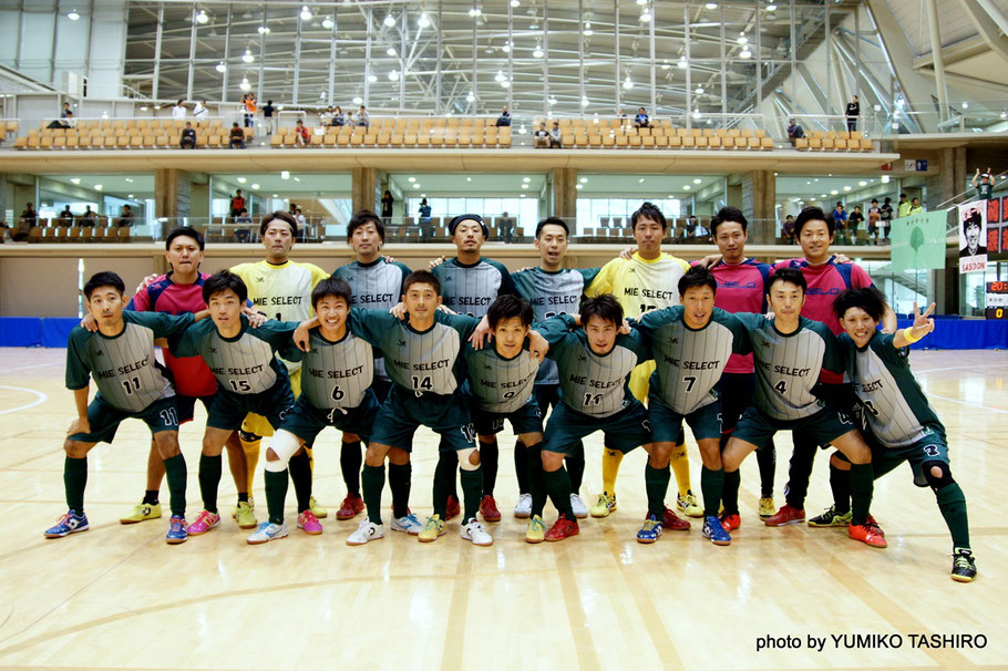 futsal eyes extra jimdo