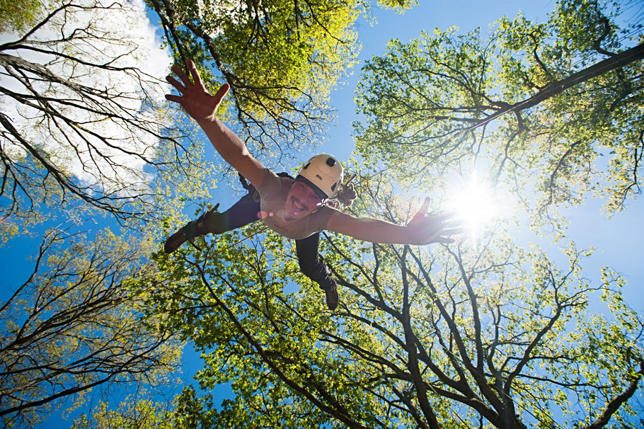 Les Tas De Nature, tyrolenne forêt de Sauvagnon