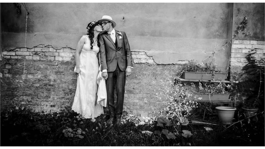 Hochzeitsreportage mit Anne und Bernhard in Dresden - von Dirk Brzoska begleitet als Hochzeitsfotograf