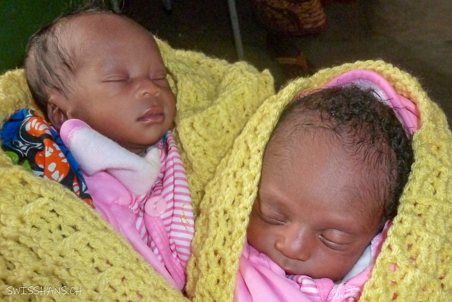 Babys in Burundi benötigen Milchpulver