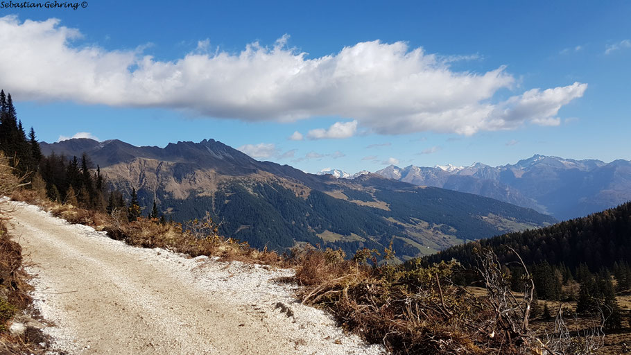 Vom Gassenhof über Wurzeralm auf die Einachspitz (2305m)