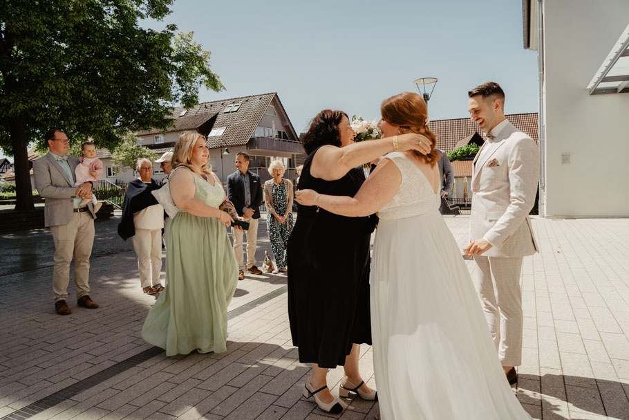 Annika & Nico - "Gratulationen, Freudentränen und ganz viel Liebe...