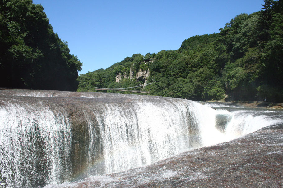 吹割の滝 名所案内 吹割の滝 伽羅苑 ドライブイン ホームページ 吹割の滝 伽羅苑 きゃらえん ホームページ