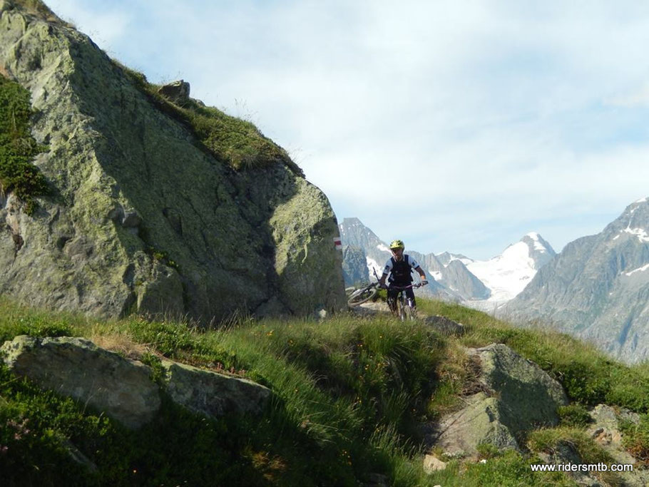 il sentiero sembra disegnato per le MTB