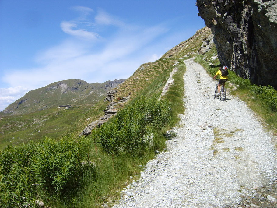 la pendenza media del giro è alta... su questo tratto si fa fatica a stare in sella 