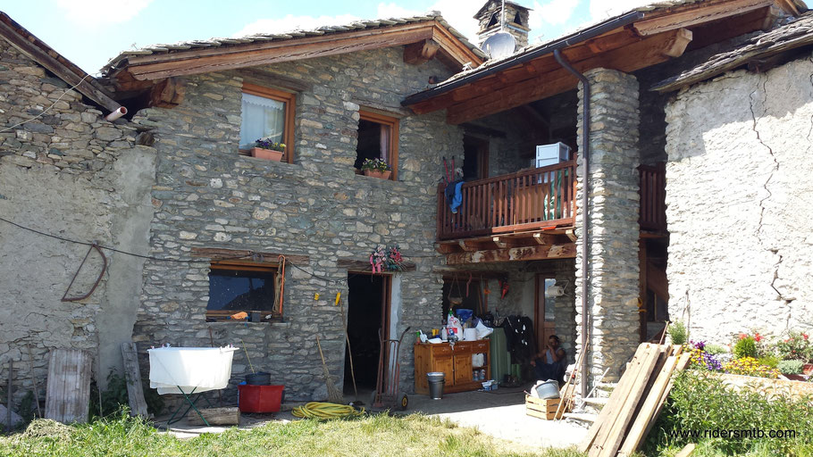proviamo all'alpeggio Desot