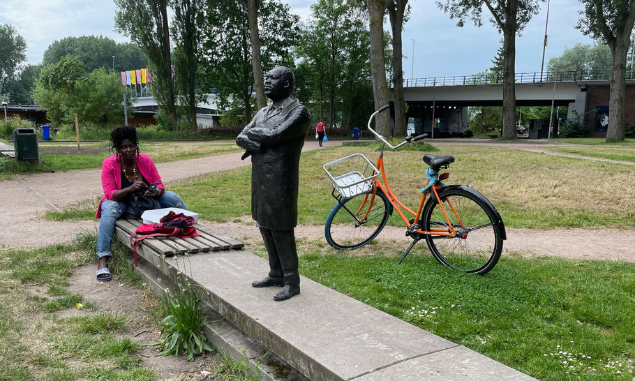 MLK Park is great place for a meetup, with Glenda Vijzelman, June, 2021