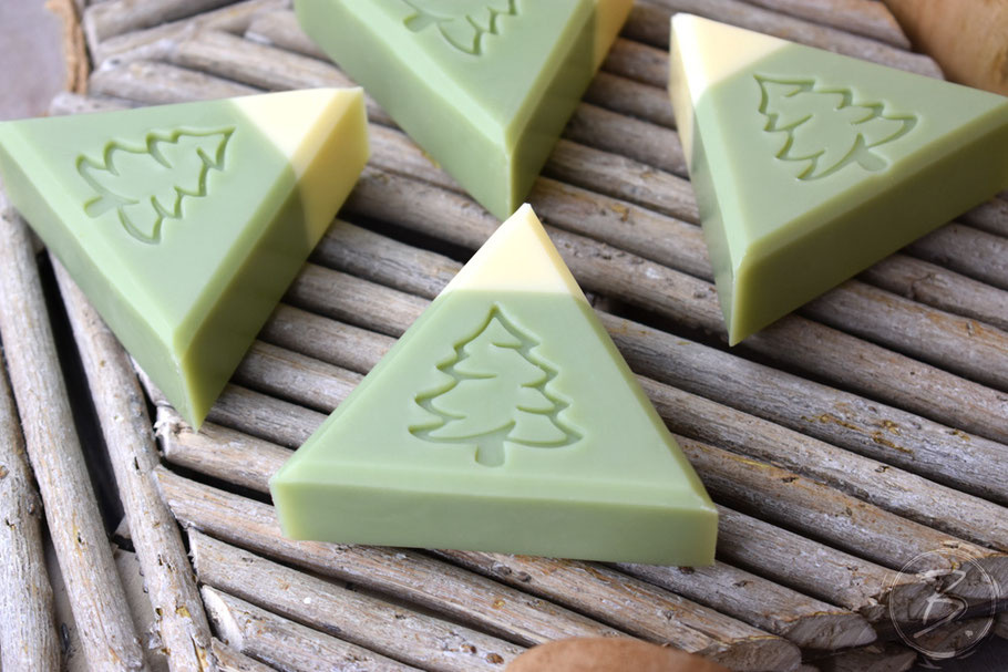 B.nature I Handmade Soap Christmas Tree