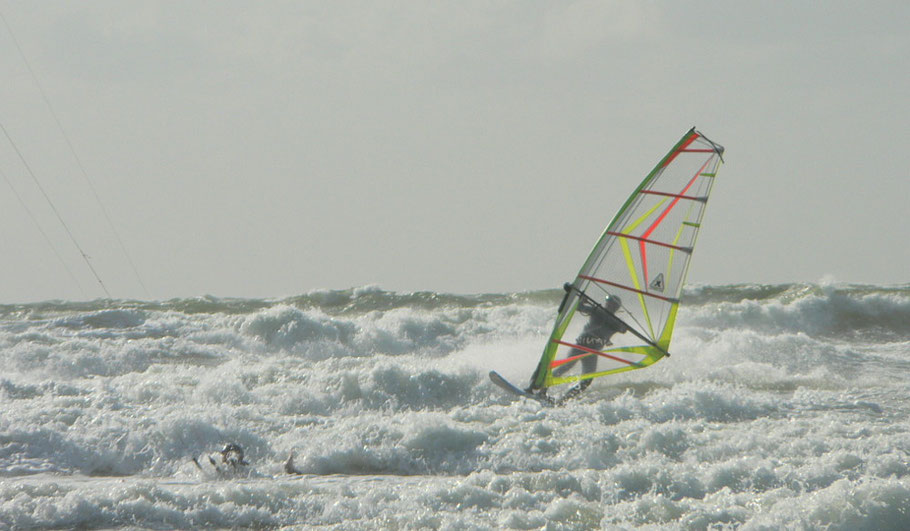 Sportliche Aktivitäten finden meist bei etwas mehr Wind statt. (2009)