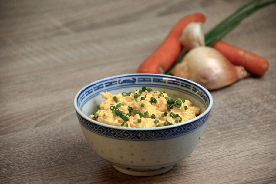 Karottensalat mit Joghurt und Mascarpone - Mezzin