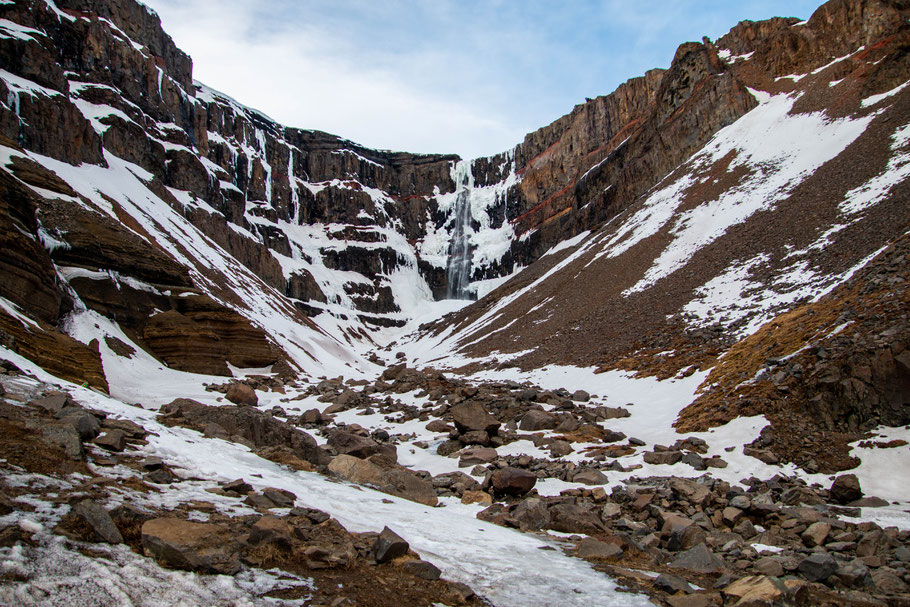 Hengifoss, iceland, waterfall, landscape