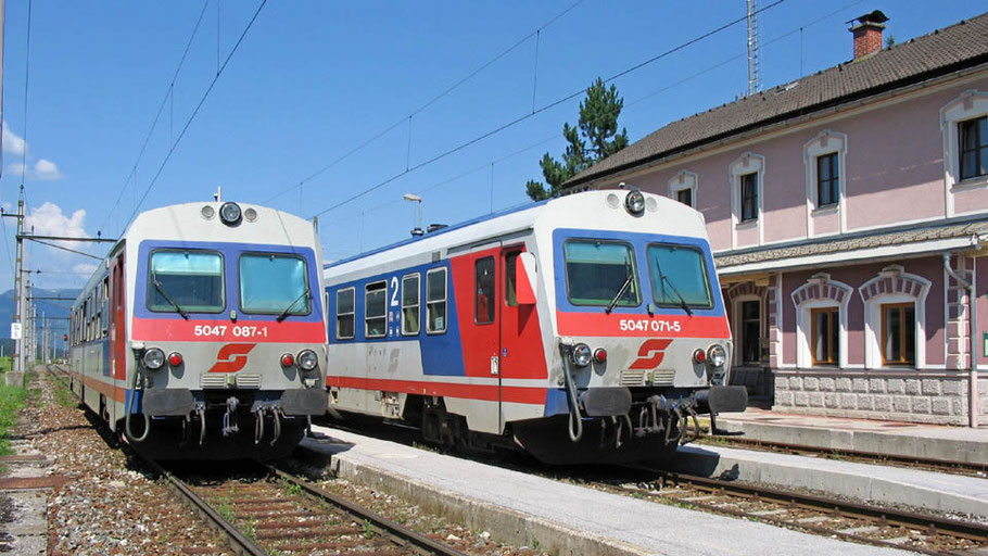 ÖBB 5047 087-1 & 5047 071-5 in Bad Mitterndorf am 01.08.2008 © MAG Eisenbahnmagazin, Fotograf Michael Alexander Grandits