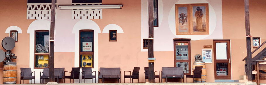 Rolf Leuenberger, Cine Museo 65 CH-6997 Sessa TI Switzerland