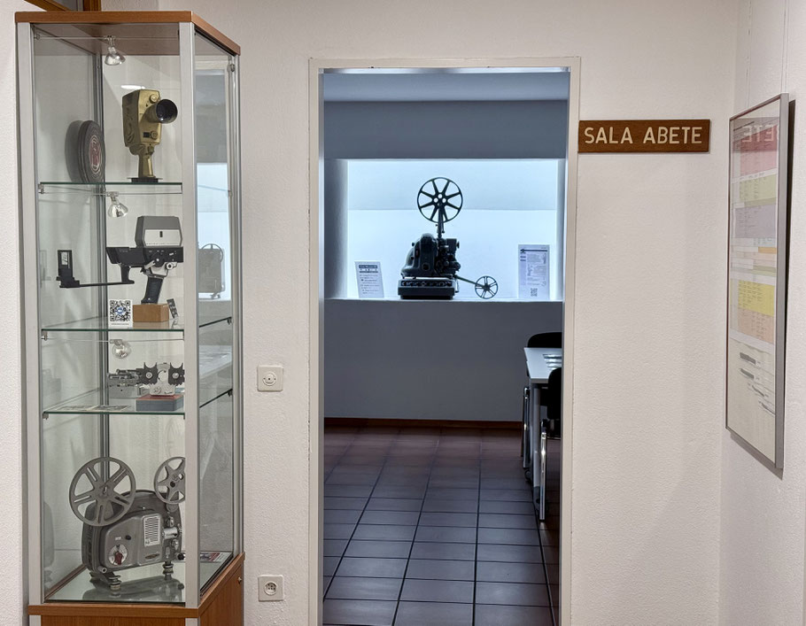 SALA ABETE - EXPO Cine Museo 65