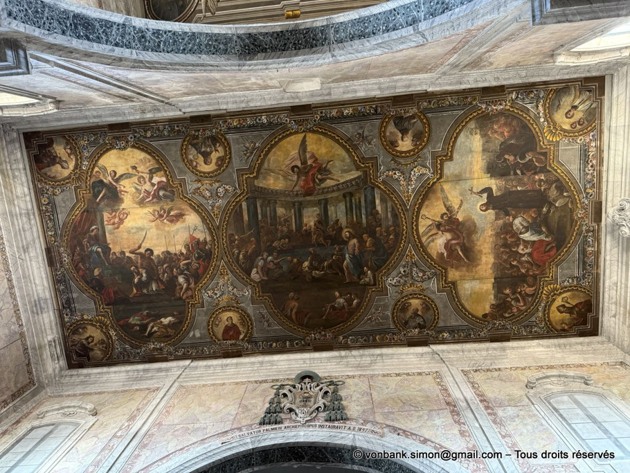 Ostuni - Duomo : Plafond de la croisée du transept (XVIII°)
