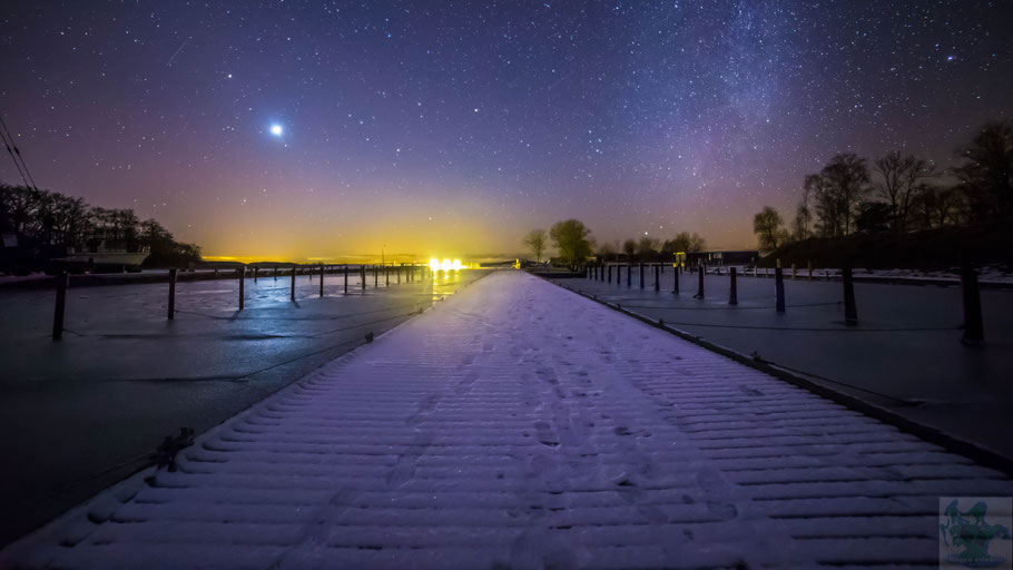 Venus meets Milky Way Martinshafen