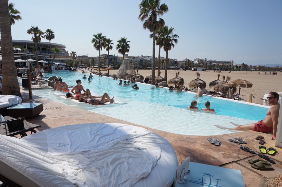 Pool im Marina Beach Club, Valencia