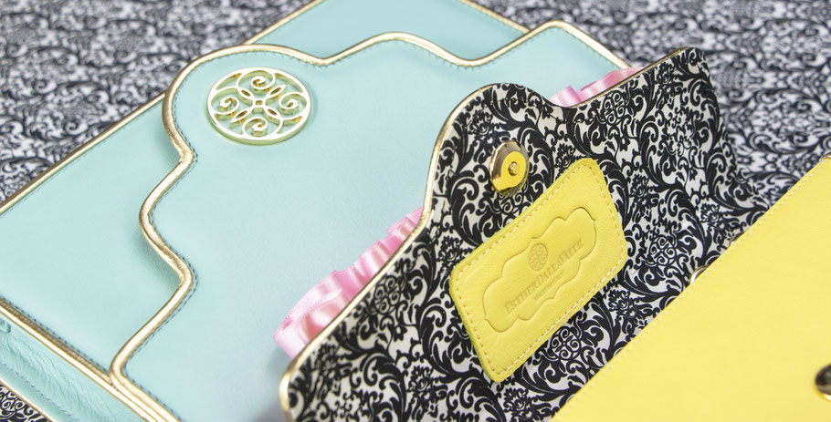 BORSE DI LUSSO. ESTHER DALLA VALLE. BORSE IN PELLE VENEZIA. BORSE ARTIGIANALI PADOVA. MADE IN ITALY HANDBAGS. LUXURY ITALIAN BAGS. BORSE ESCLUSIVE. BORSE D'ARTE.
