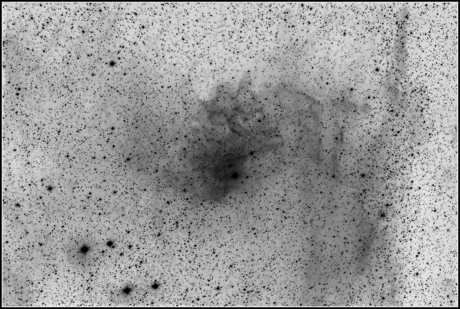IC 405 • Flaming Star Nebula •Caldwell 31, Sharpless 229 -  invertierte Aufnahme - MeixnerObservatorium