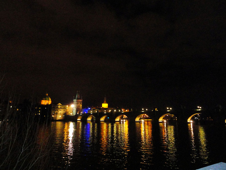 Karelsburg By Night