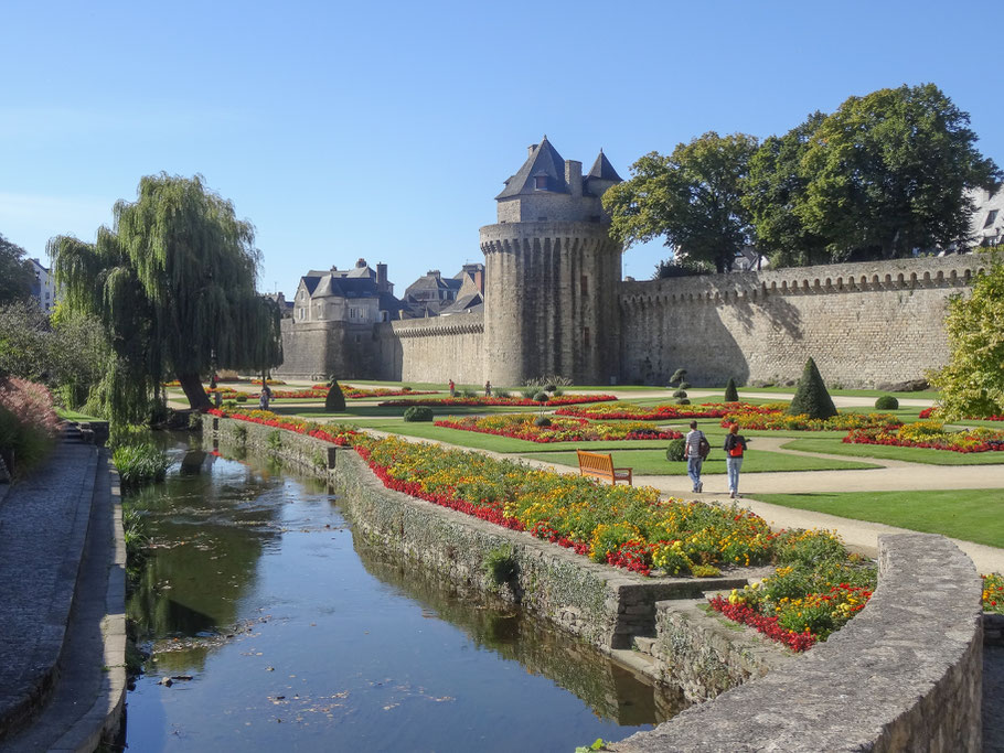 Bild: Alte Stadtmauer um Vannes