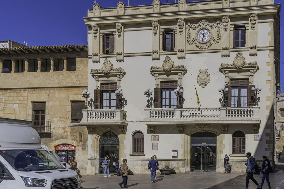 Bild: Das Rathaus in Vilafranca del Penedès
