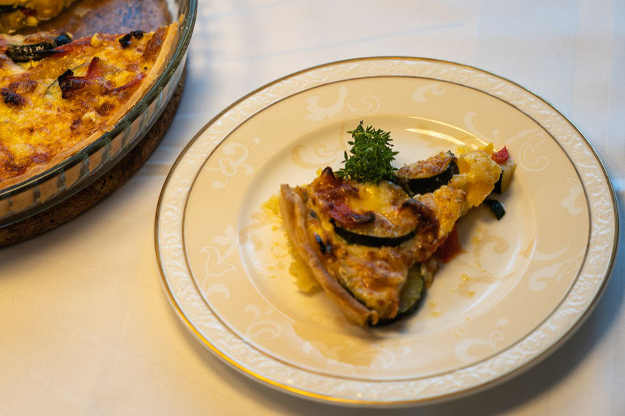 Rezept: Quiche mit Zucchini und Paprika  