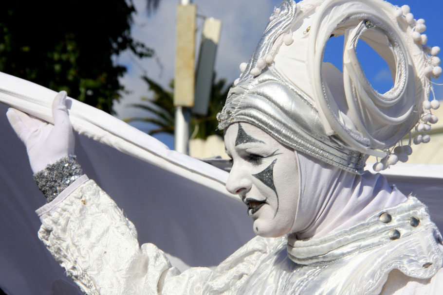 Bild: der Corso beim Limonenfest (Féte du Citron) in Menton