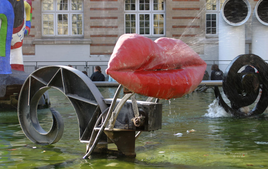 Bild: Fontaine Igor Stravinsky Paris 