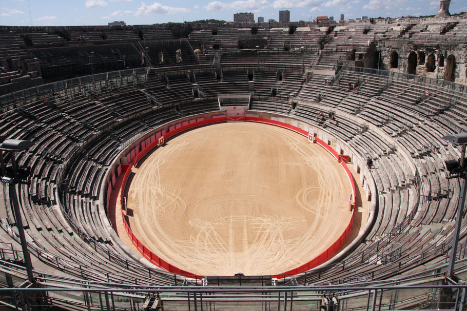  Bild: Amphitheater, Nimes 