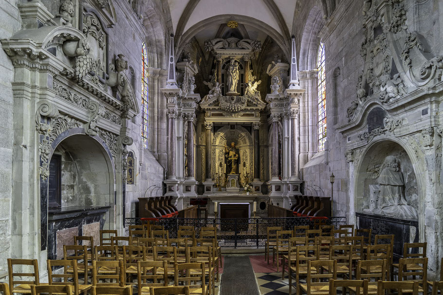 Bild: Kapelle des Heiligen Sakraments und der Heiligen Frau der Barmherzigkeit in der Kathedrale Saint-Pierre in Vannes  