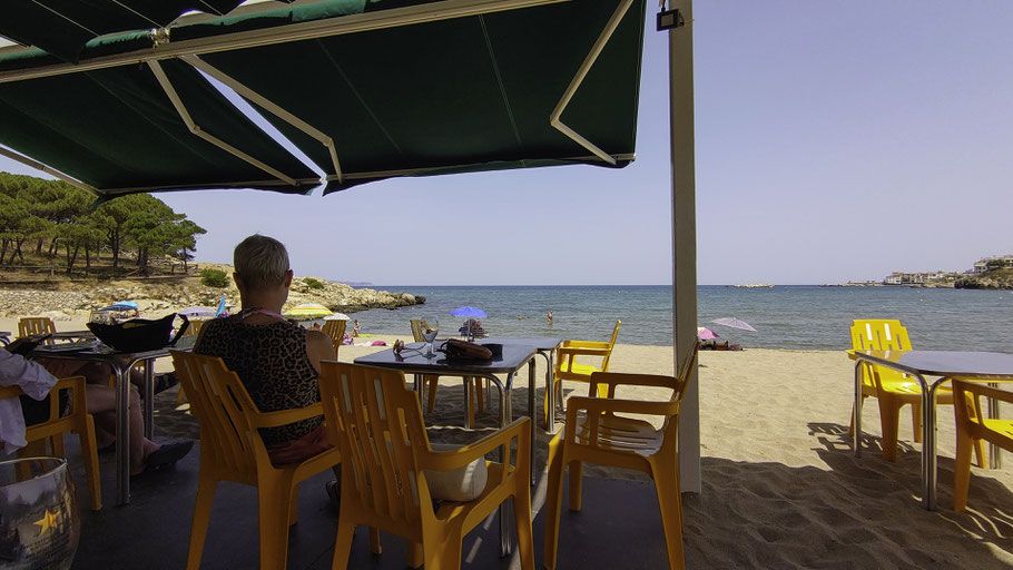 Bild: Am Strand Platja del Rec in L´Escala, Spanien