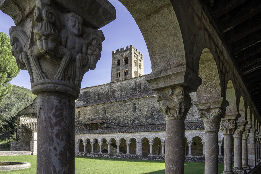 Bild: Kreuzgang der Abbaye Saint-Michel-de-Cuxa 