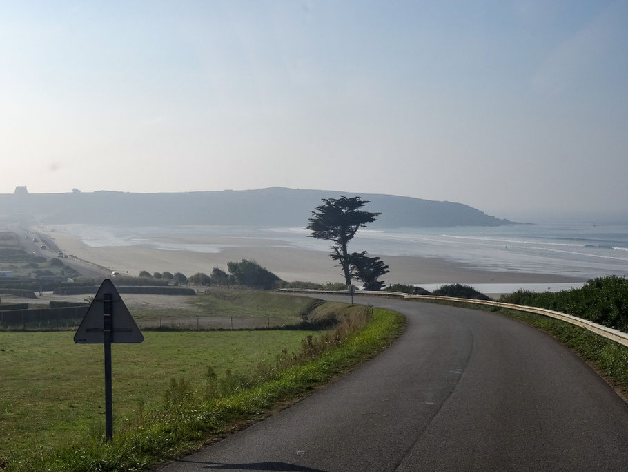 Bild: Auf der Fahrt zu den Kaps Pointe de Van und Pointe de Raz