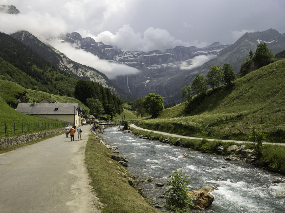 Bild: Wohnmobilreise in die Hoch-Pyrenäen, hier Cirque de Gavarnie 