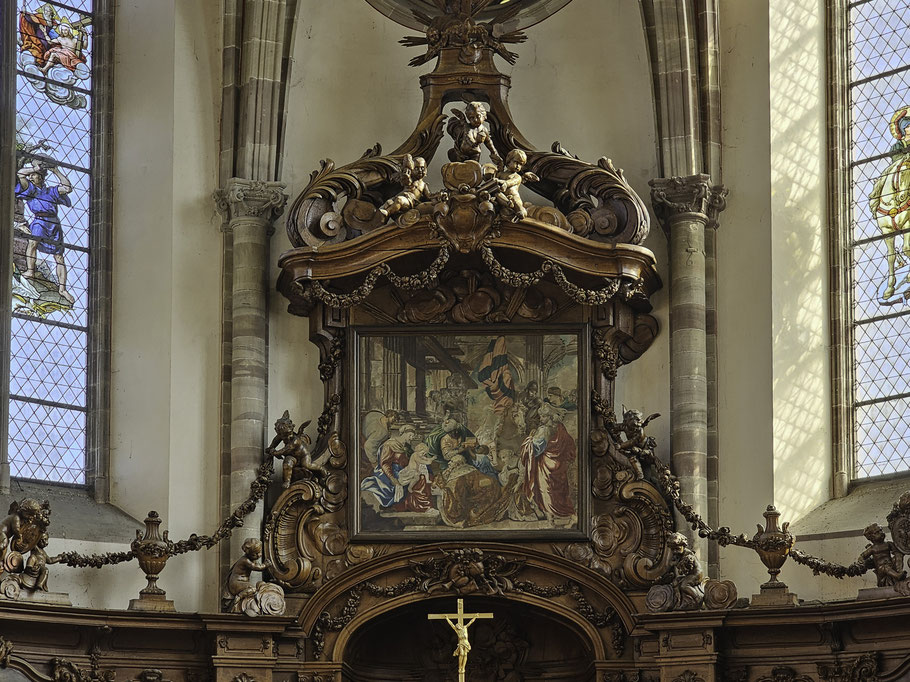 Bild: Der Baldachin über dem Altar der Abteikirche Saint-Étienne in Marmoutier