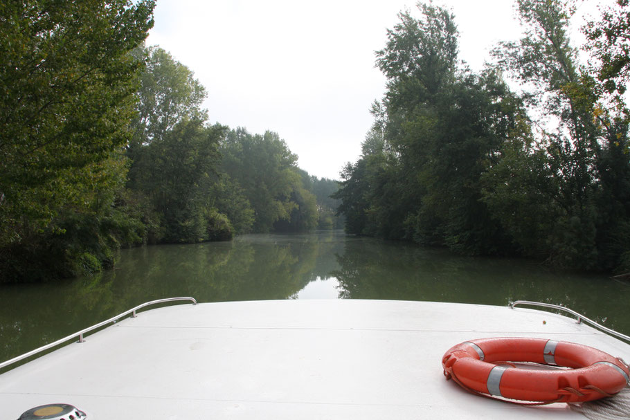 Hausboot-Tour auf dem Canal de Montech, Canal Latéral à la Garonne und Petite Baise 