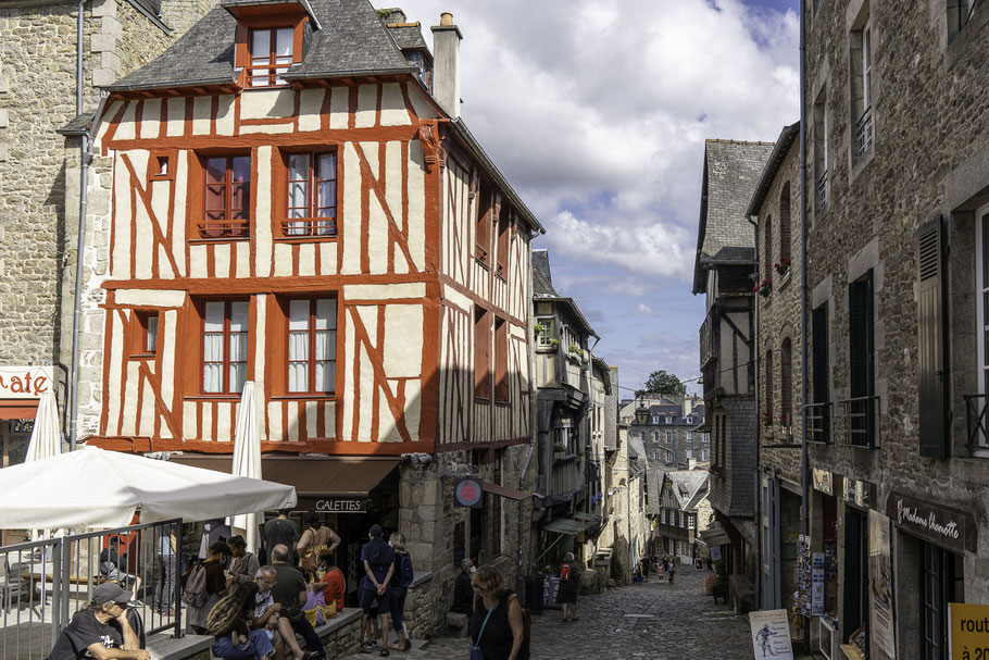 Bild: Dinan in der Bretagne