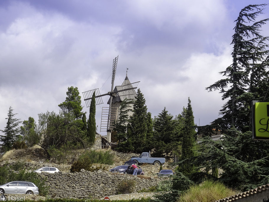 Bild: Die Windmühle in Cucugnan 