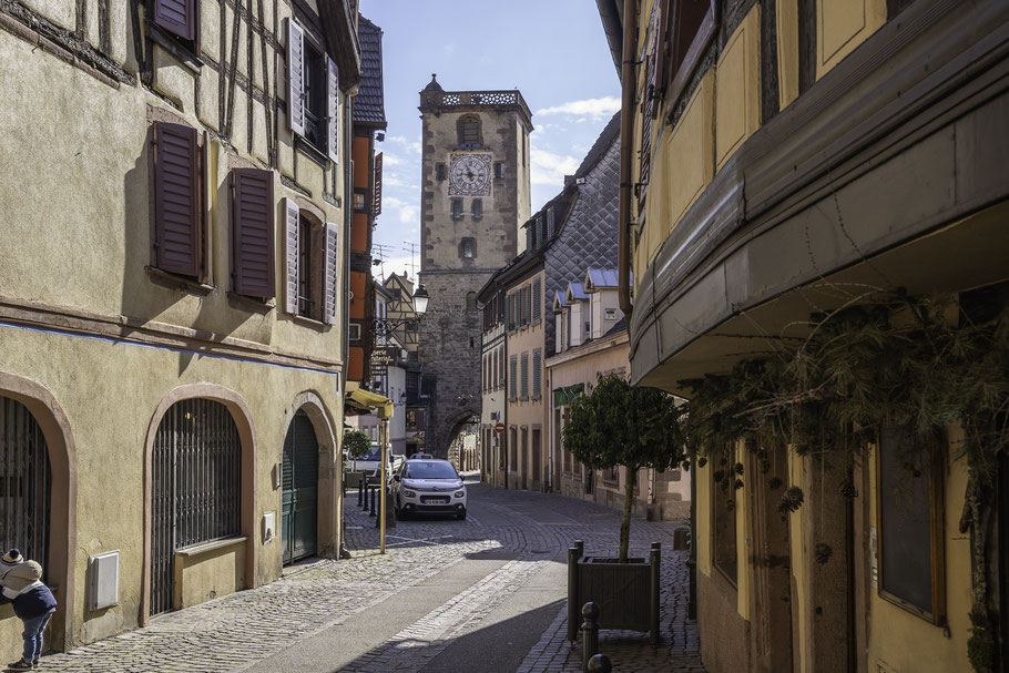 Bild: Tour des Bouchers in Ribeauvillé im Elsass, Frankreich