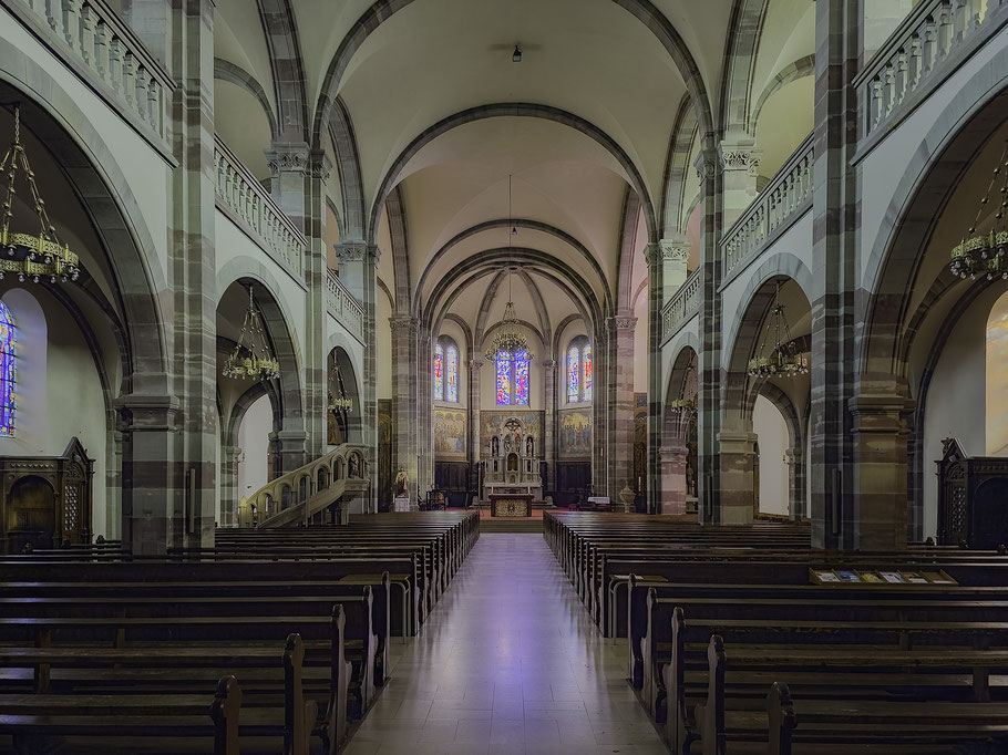 Bild: Blick in das Innere der Église Saint Etienne in Dambach-la-Ville