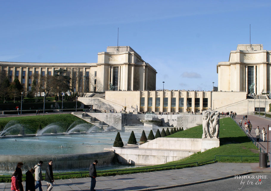 Bild: Trocadéro mit Palais de Chaillot in Paris