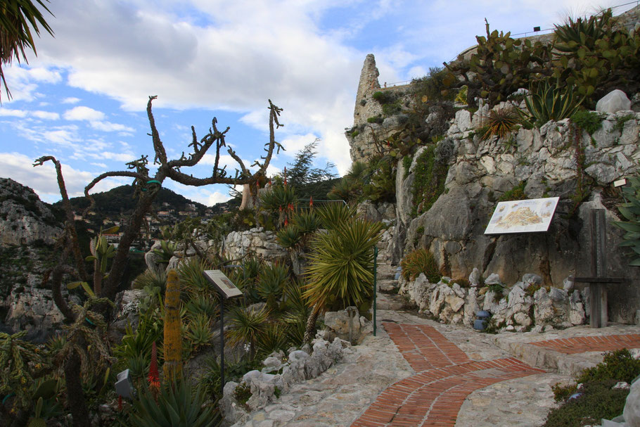 Bild: Am Eingang zum exotischen Garten in Èze