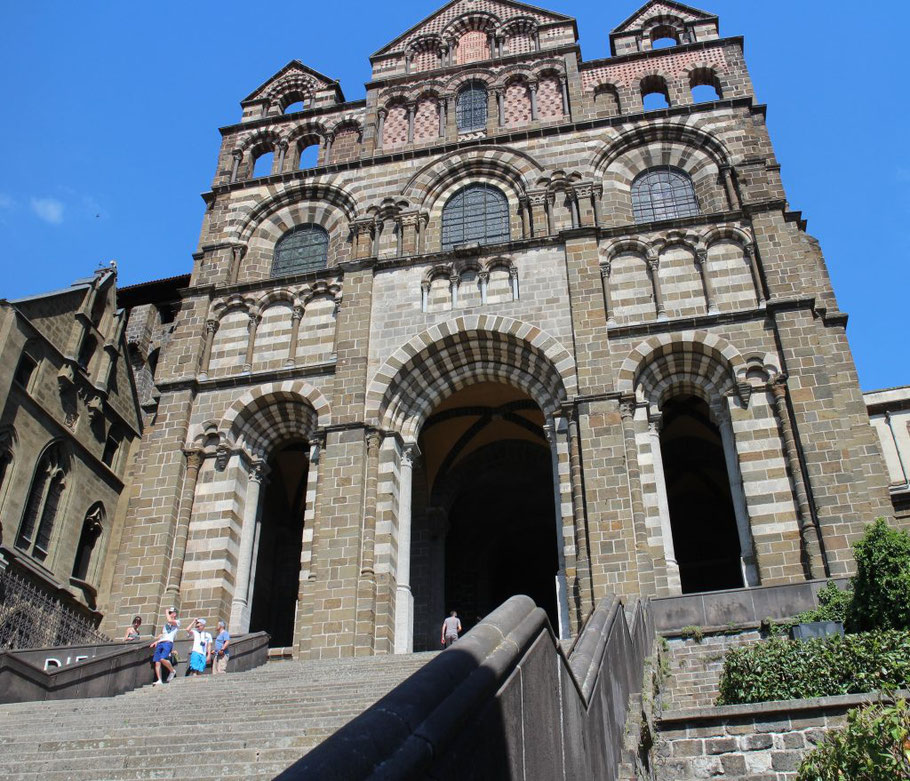 Bild: Cathédrale Notre-Dame de l’Annonciation in Le Puy-en-Velay  