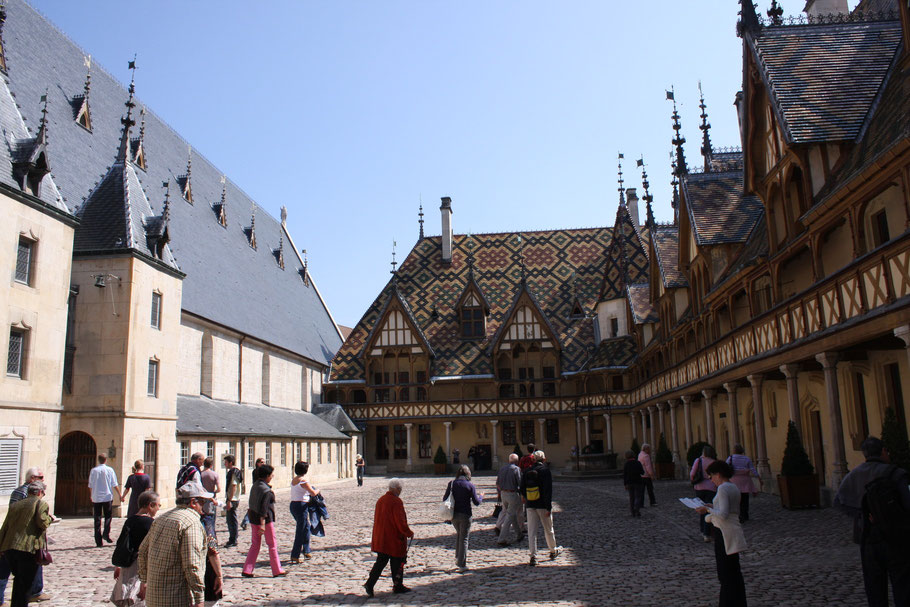 Bild: Hôtel Dieu in Beaune an der Côte d`Or