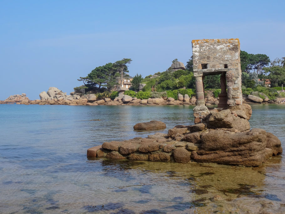 Bild: Saint-Guirec-Oratorium bei Flut, Ploumanac´h