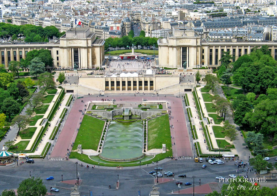 Bild: Trocadero mit dem Palais de Chaillot und der Jardin de Trocadero vom Tour Eiffel aus gesehen in Paris