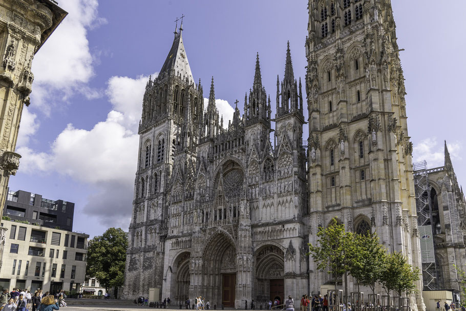 Bild: Die Westfassade der Cathédrale Notre-Dame de Rouen in Rouen