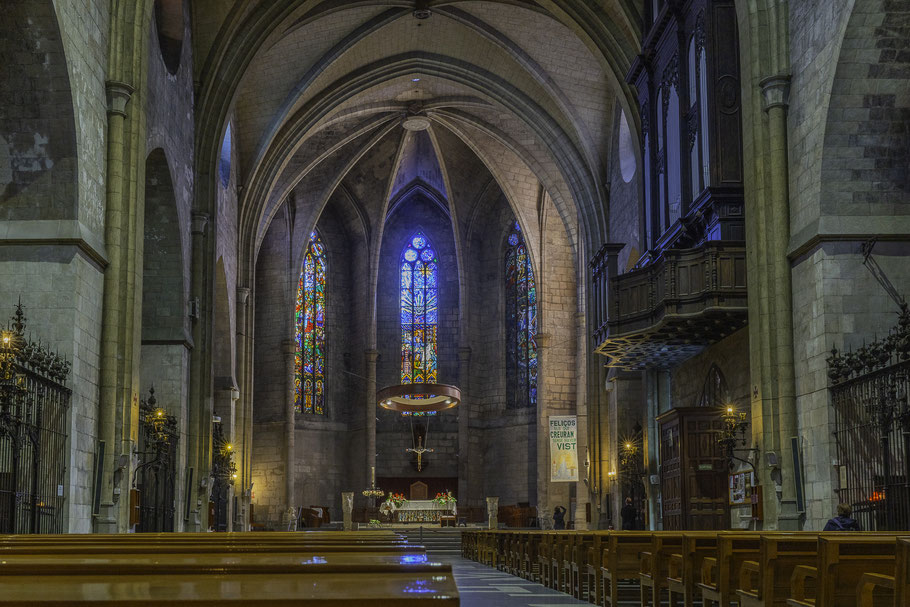 Bild: Das Innere der Basilika Santa Maria in Vilafranca del Penedès
