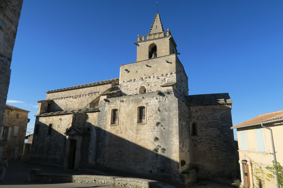 Bild die Kirche von Venasque, L´eglise Notre Dame de Venasque